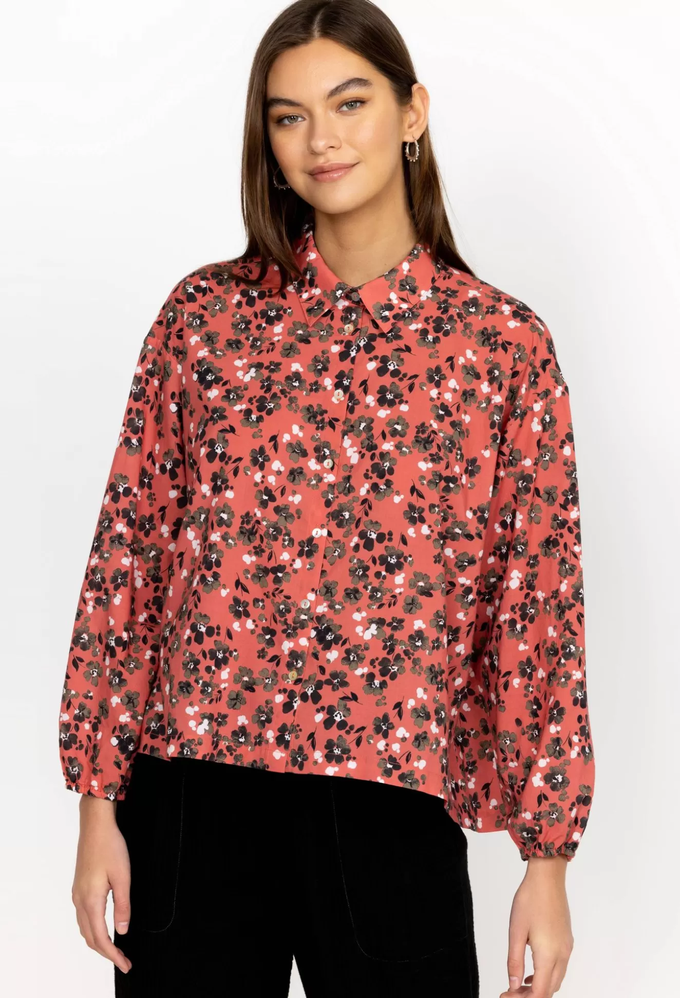 Tops>Johnny Was High Low Button Shirt Pale Blush Orchid Floral